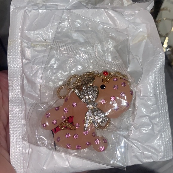New In package never opened poodle dog necklace . - Picture 3 of 6